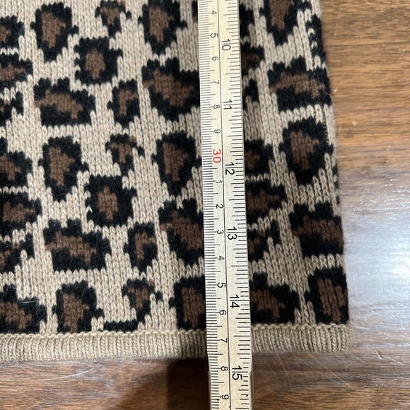 Bergdorf Goodman Leopard Cheetah Animal Print Infinity Scarf Cashmere - Picture 11 of 12